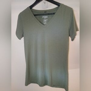Women's Olive V-Neck Short Sleeve Tee